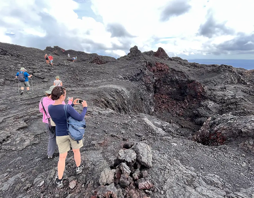 23_people-walking-on-volcano-1