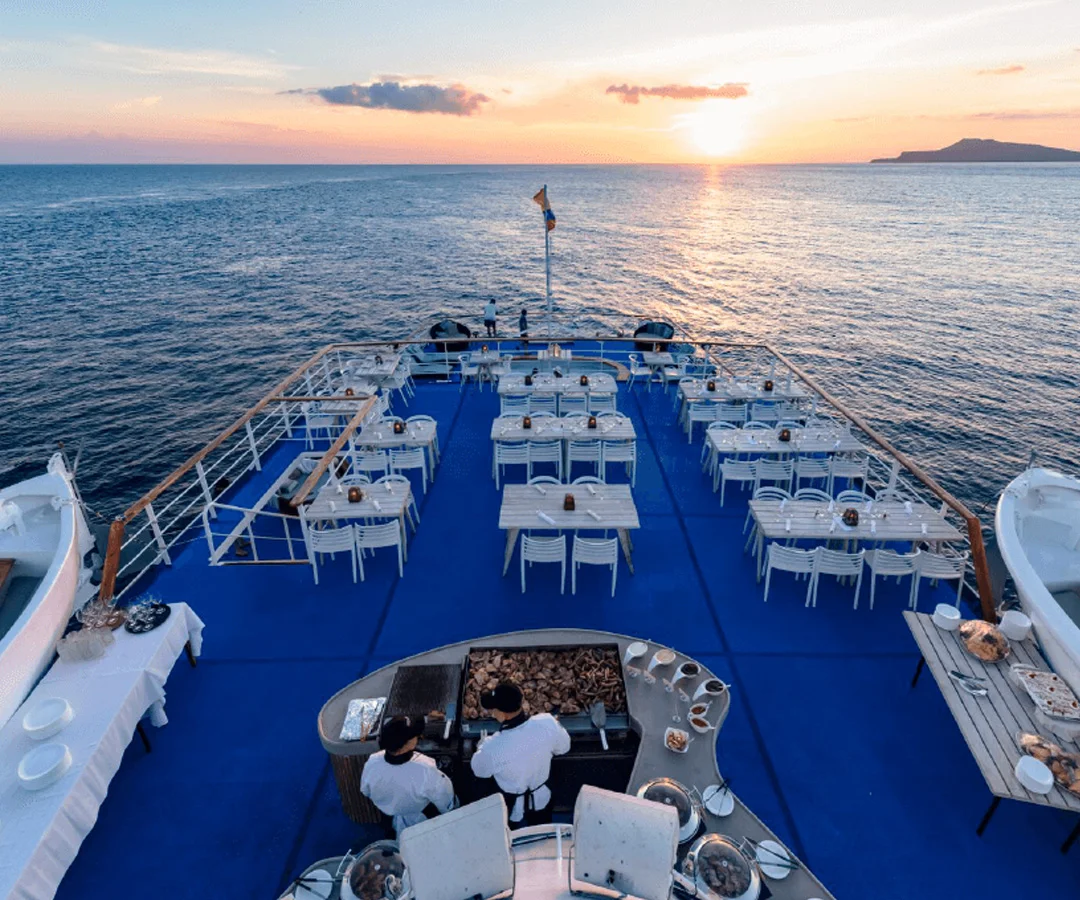 Crucero-Darwin-Tours