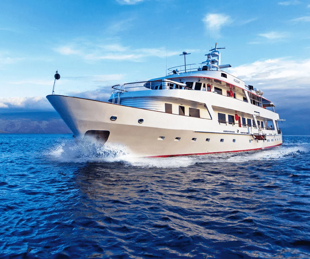 Crucero-luxury-Darwin-Tours-4