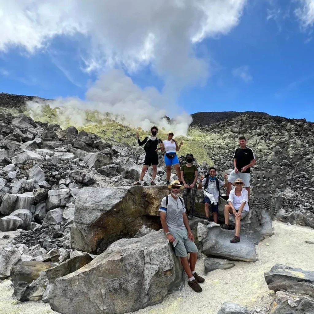 3_Volcan-de-azufre-4